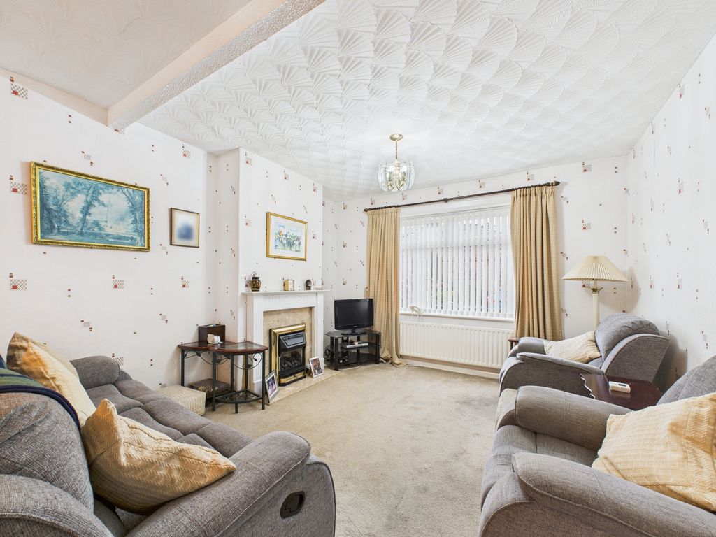 Property photo 3 of 27