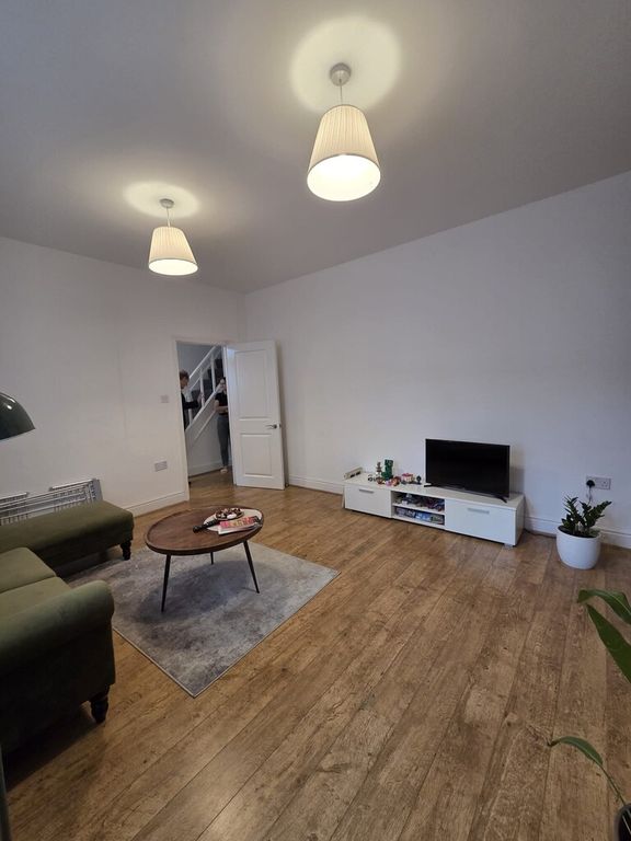 Property photo 1 of 11 Img-20251010-Wa0005.