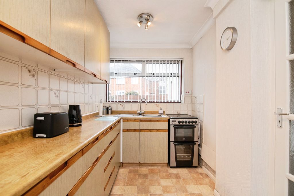 Property photo 3 of 15