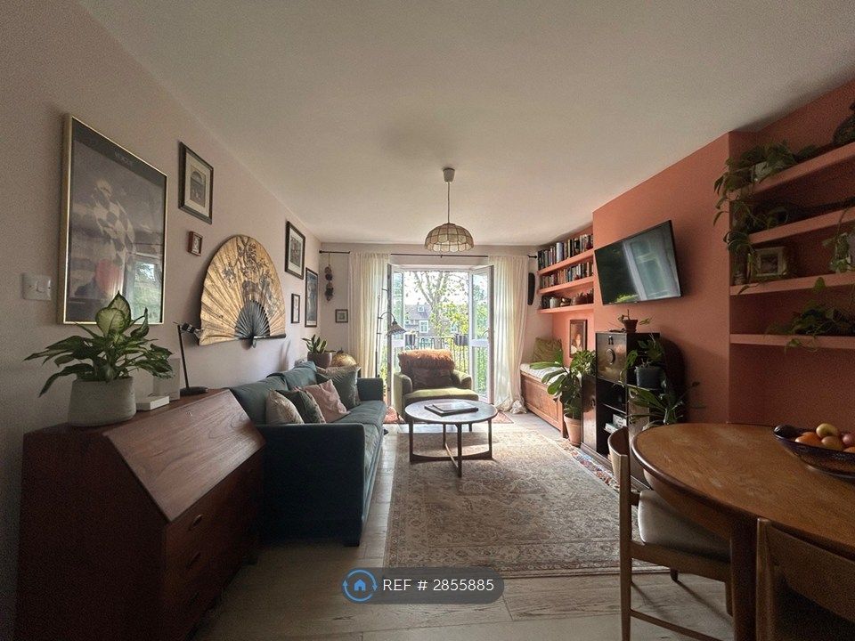 Property photo 1 of 25