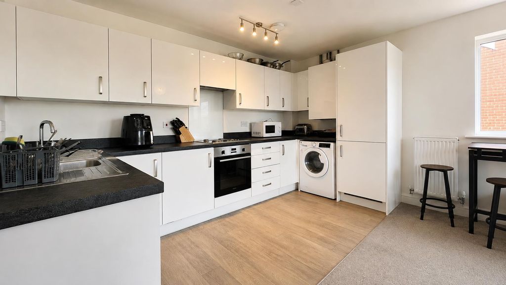 Property photo 2 of 9 9Ea8DC1D-51B5-4CE0-Ad6B-A193237949Fd.Png