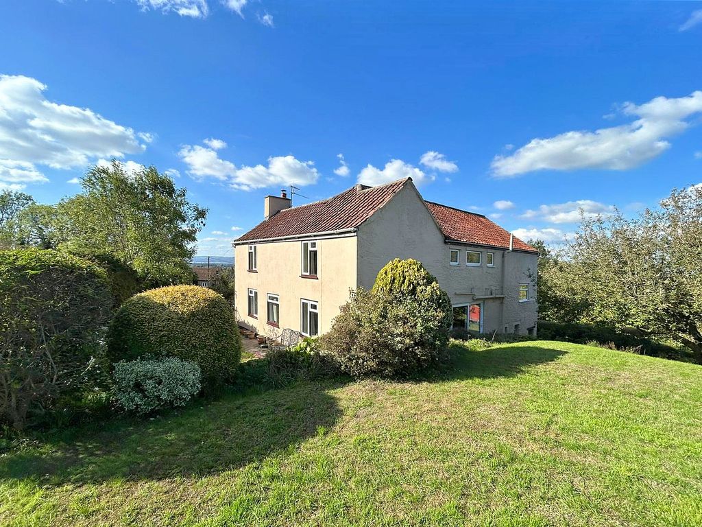 Property photo 1 of 21