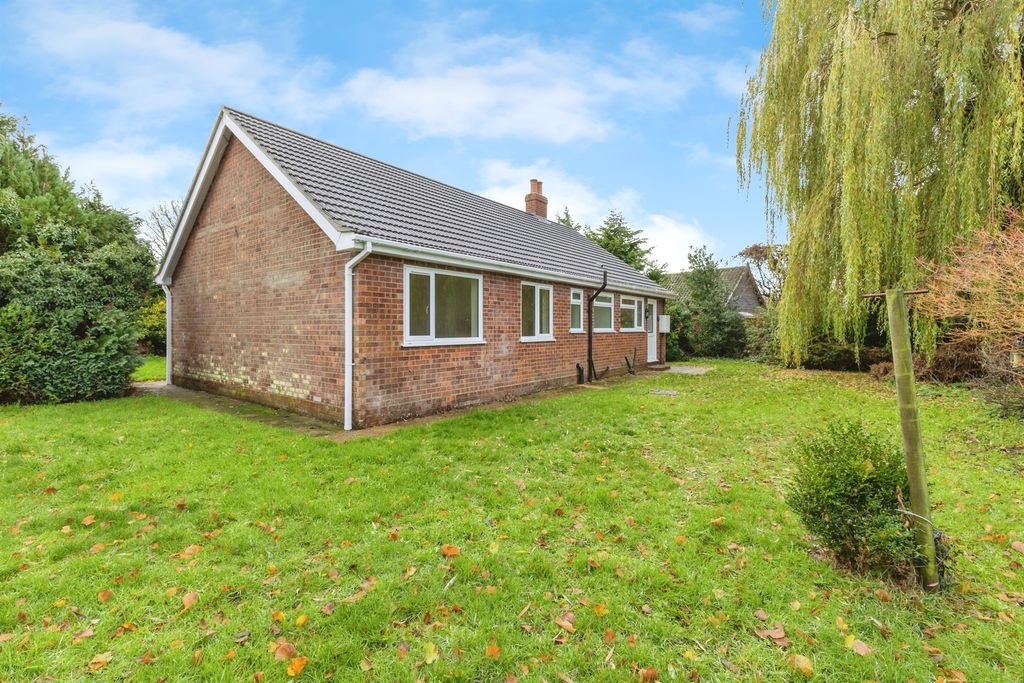 Property photo 1 of 21