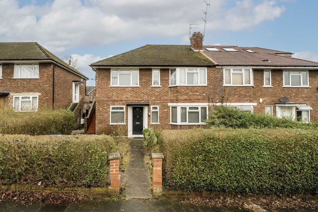 Property photo 1 of 6