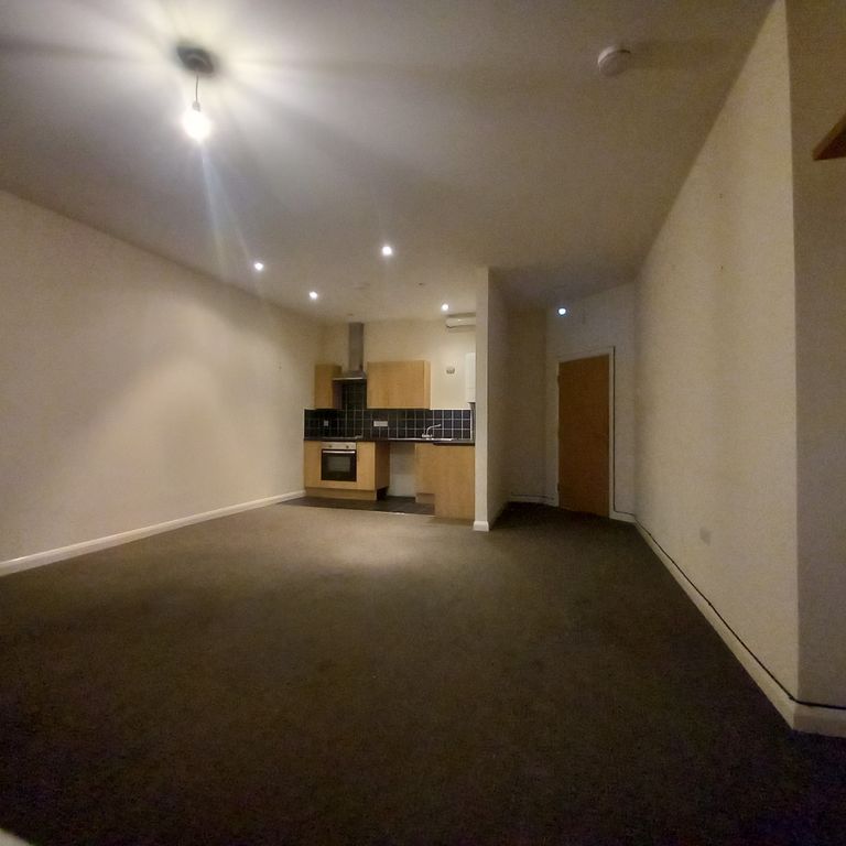 Property photo 2 of 8
