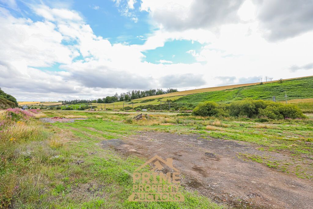 Property photo 3 of 22