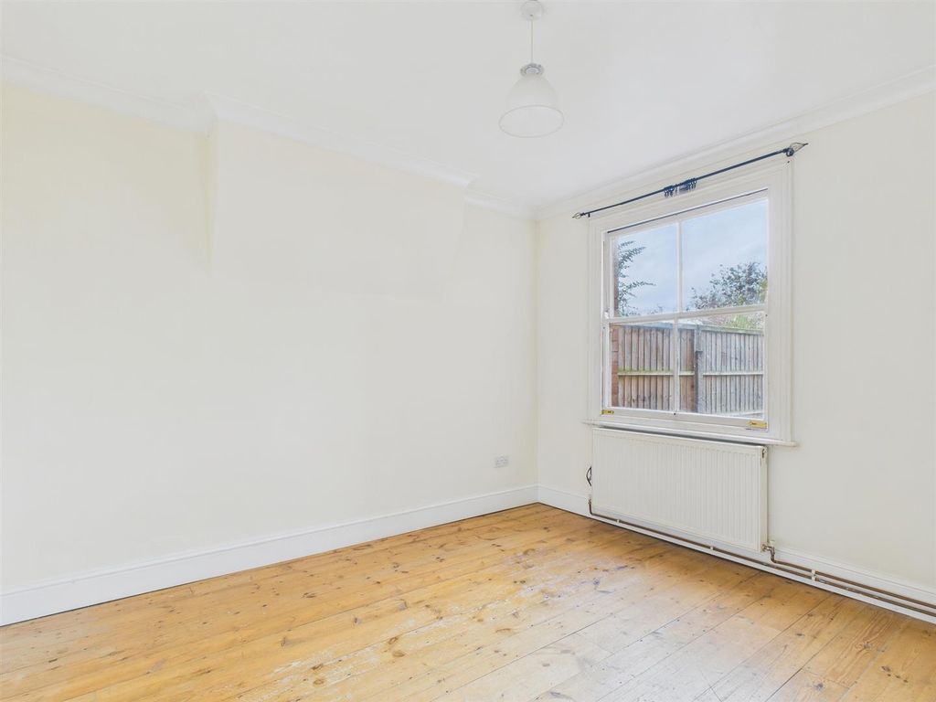 Property photo 2 of 15 Cam03972G0-Pr0177-Still011.Jpg