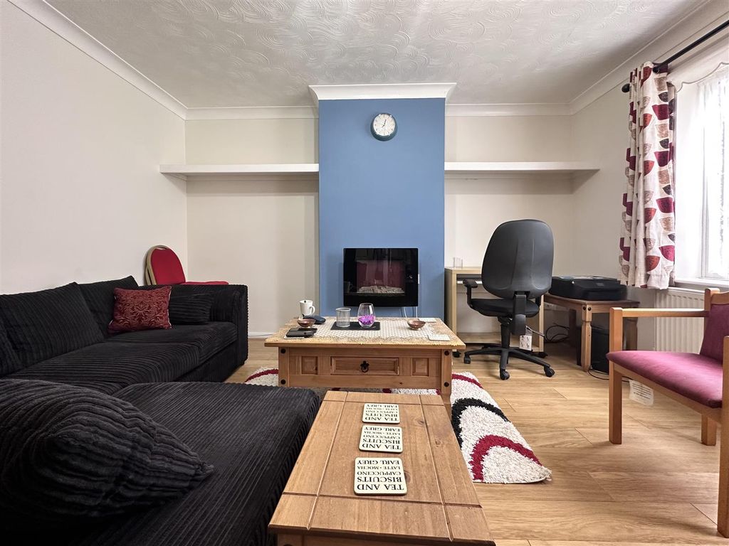 Property photo 3 of 10 Img_9146.Jpg