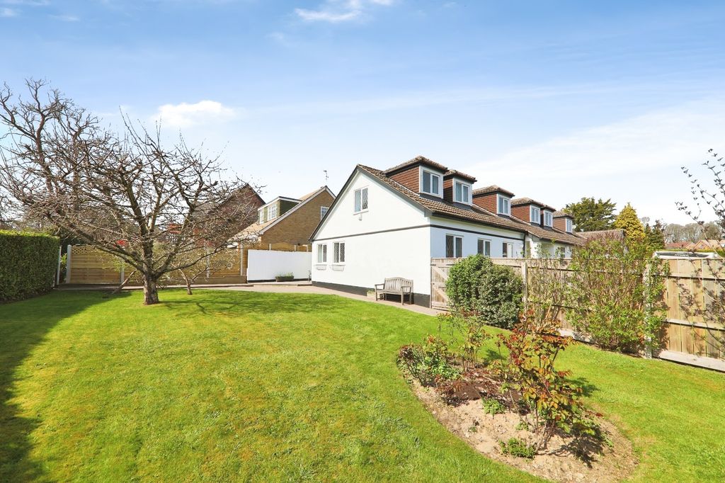Property photo 1 of 23 5015742