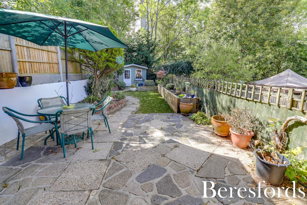 Property photo 2 of 25 Picture No. 03