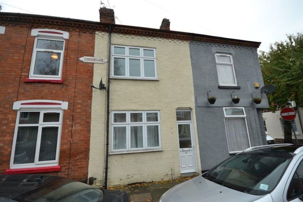 Property photo 1 of 11