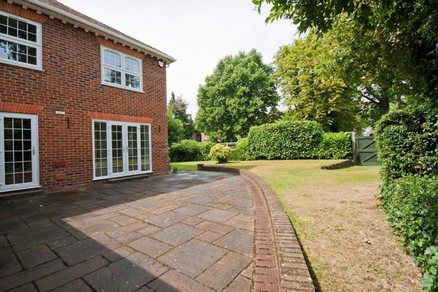 Property photo 3 of 9