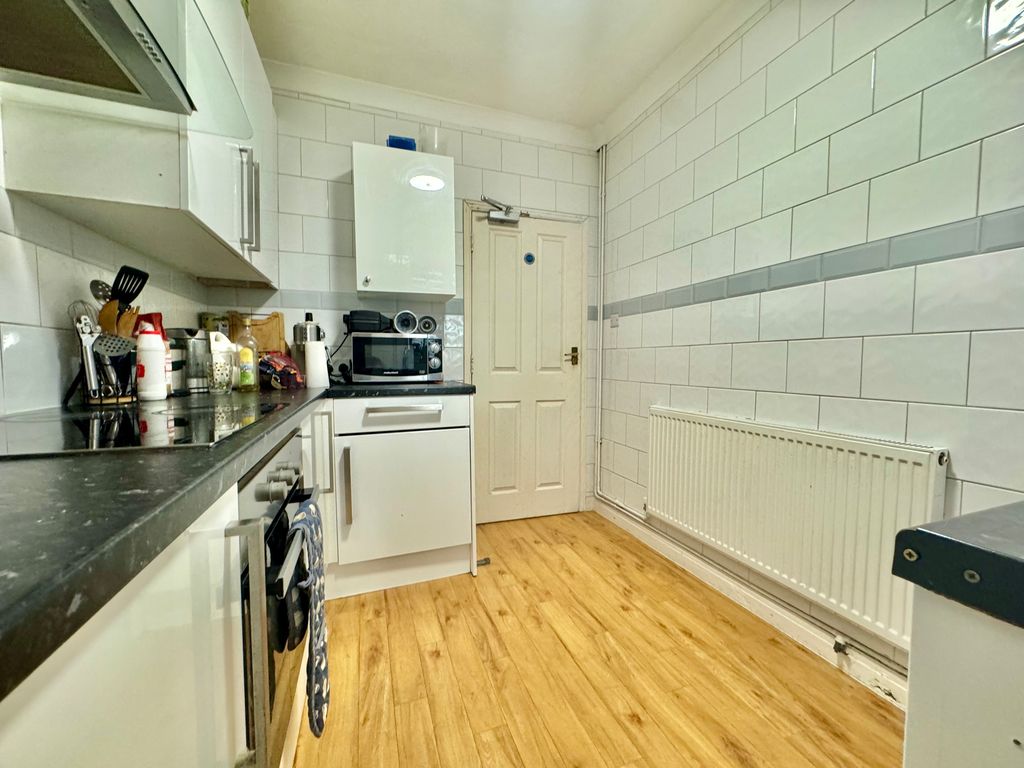 Property photo 3 of 9 Image