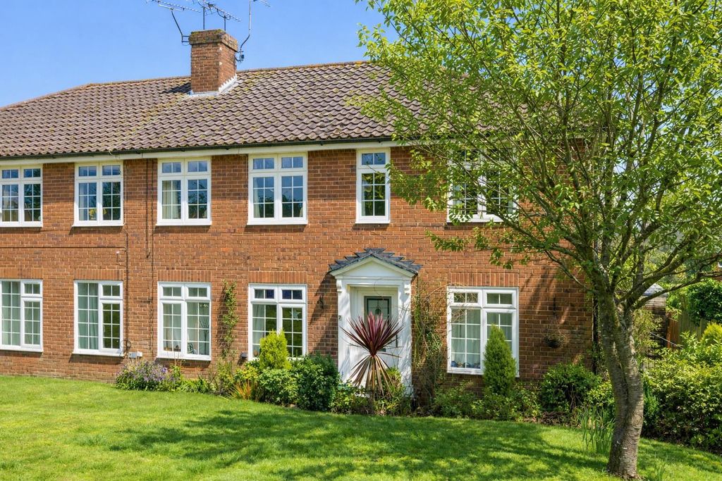 Property photo 1 of 11 E915351F-370E-4B4A-Aa24-201032982413.Png