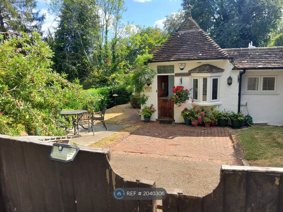 Property photo 1 of 35