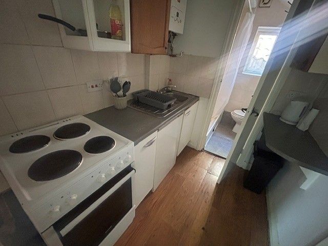 Property photo 3 of 4