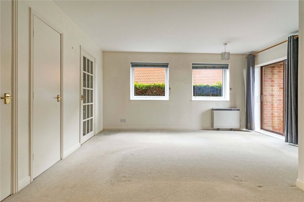 Property photo 3 of 8 Living Room