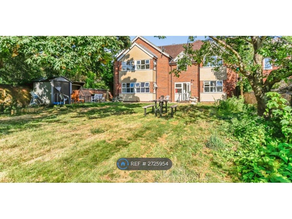 Property photo 2 of 3