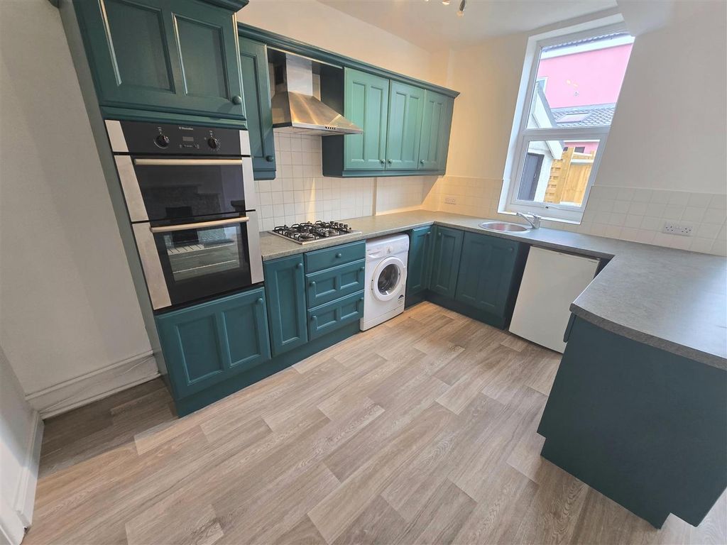 Property photo 2 of 8 20251017_111728.Jpg