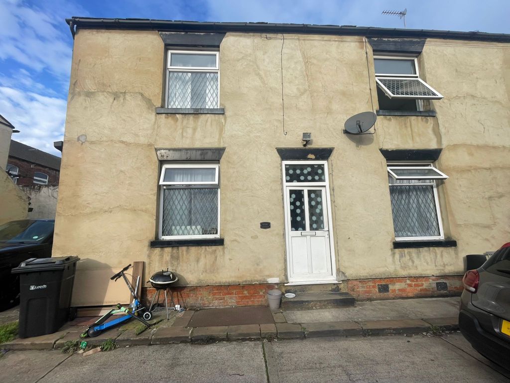 Property photo 2 of 11