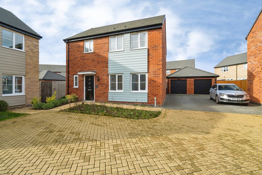 Property photo 1 of 19 Pbox-Img.Jpg