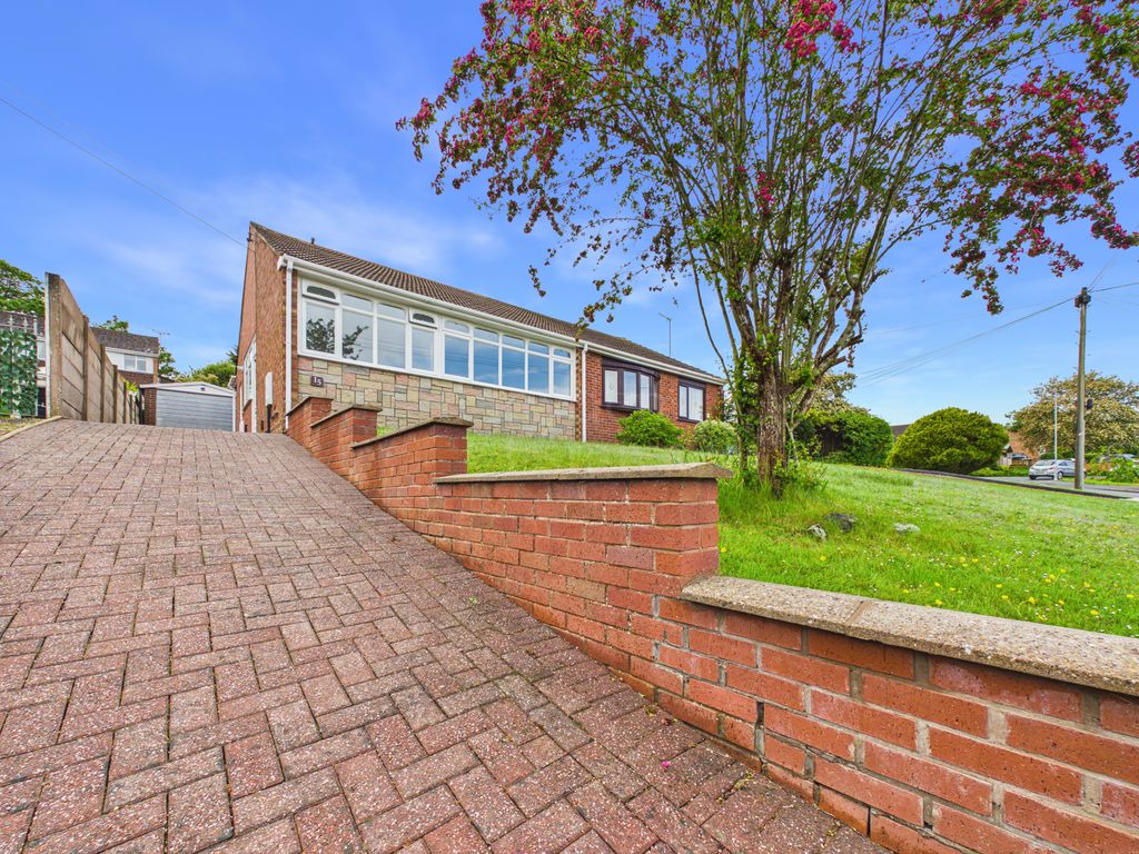 Property photo 3 of 13
