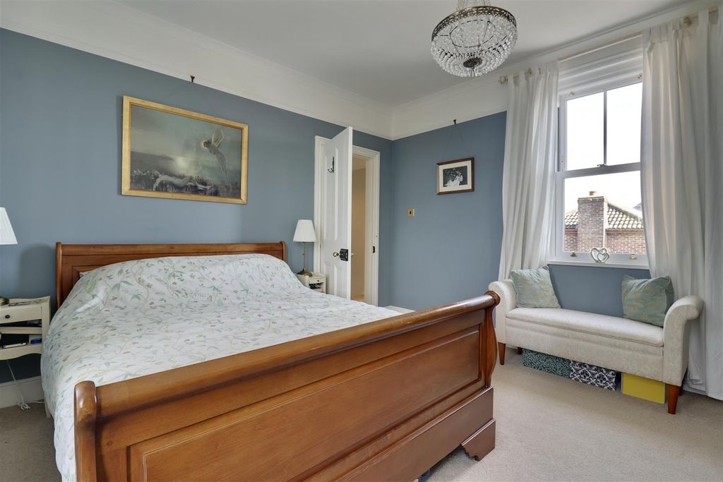 Additional image 21 of 3 bed detached house for saleDrayton Lane, Portsmouth PO6
