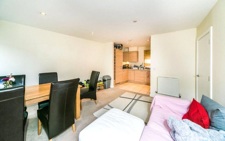 Property photo 3 of 8 Picture No. 04