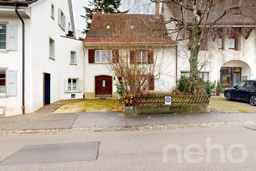 Property photo 3 of 11