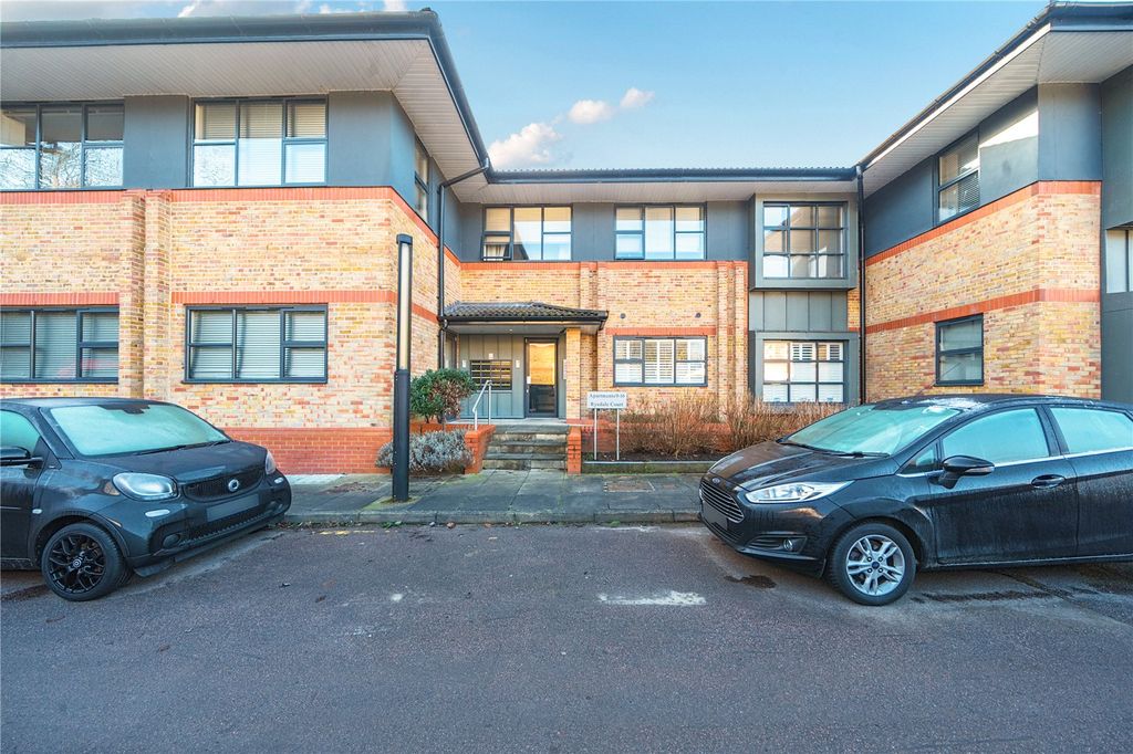 Property photo 2 of 16 Picture No. 20