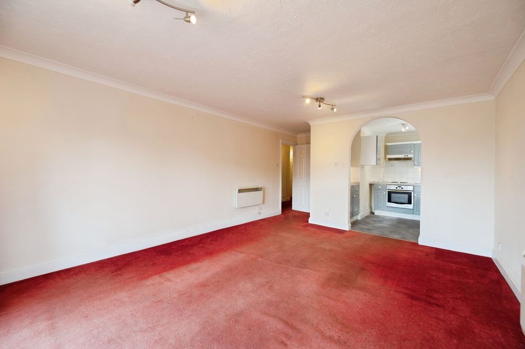 Property photo 3 of 16 Pbox-Img.Jpg
