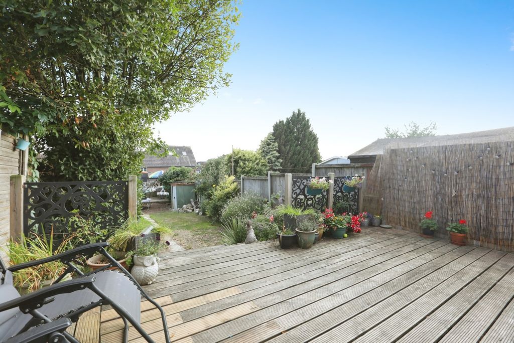 Property photo 1 of 17 Photo