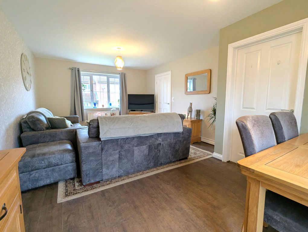 Property photo 3 of 16 Photograph 3