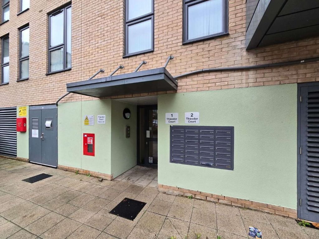 Property photo 1 of 14