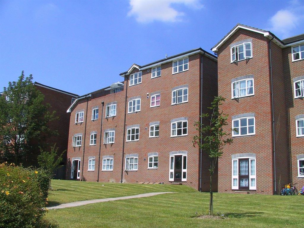 Property photo 1 of 15 Knowles Court Ext Back.Jpg