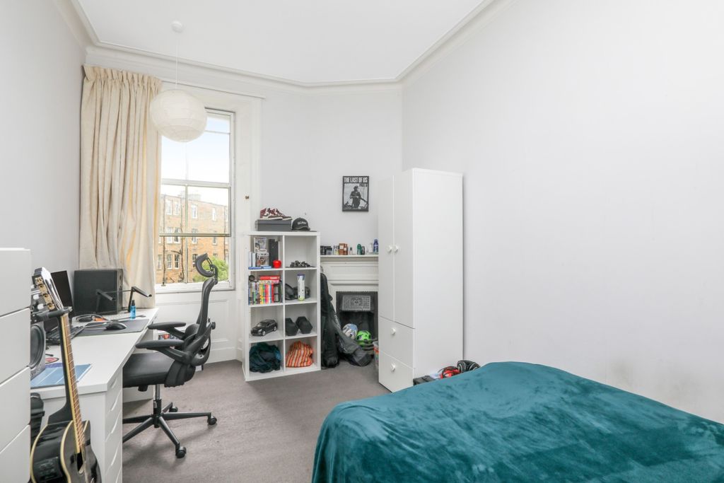 Additional image 11 of 4 bed flat for sale3 2F1 Merchiston Cresent, Merchiston, Edinburgh EH10