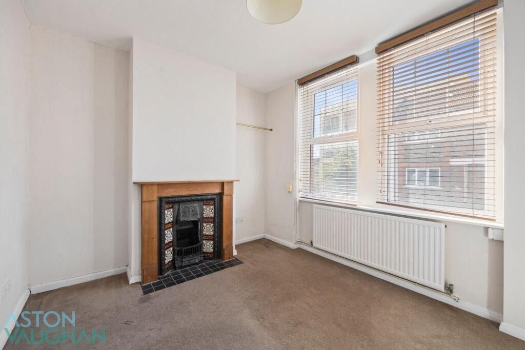 Property photo 2 of 21 4549392