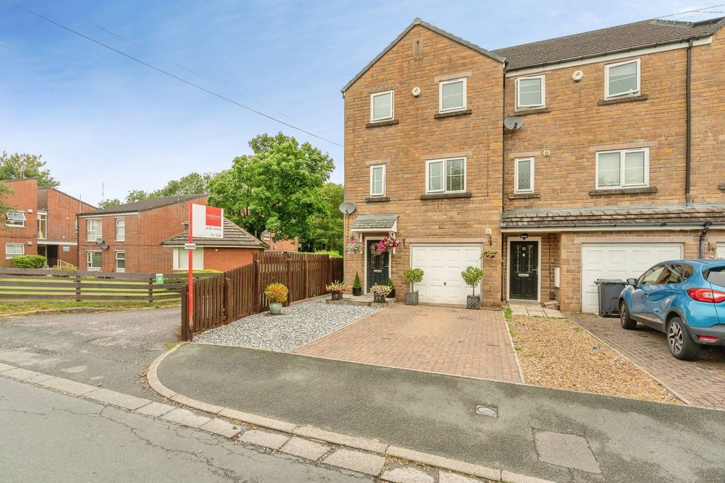 Property photo 1 of 31 Pbox-Img.Jpg