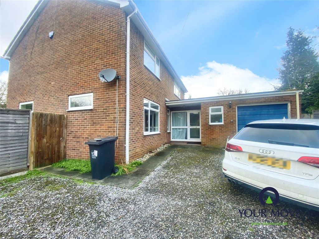 Property photo 1 of 12 Outside