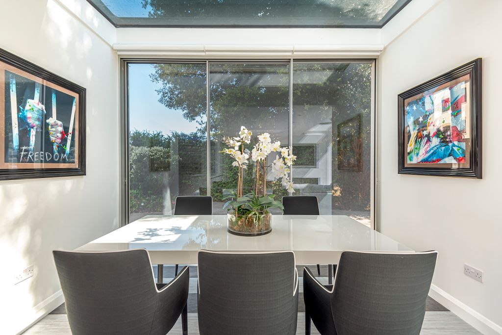 Additional image 9 of 9 bed detached house to rentSt. Thomas Street, Lymington SO41