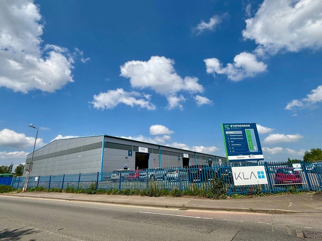 Property photo 1 of 7 12 Stephenson 00.Jpg