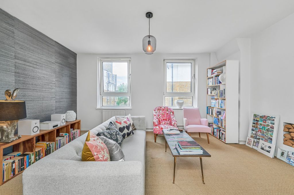 Property photo 1 of 11 Picture No. 21