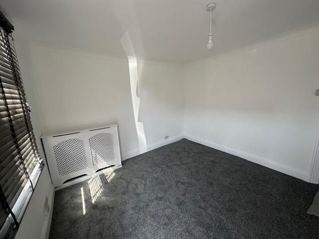 Property photo 3 of 16 Gallery