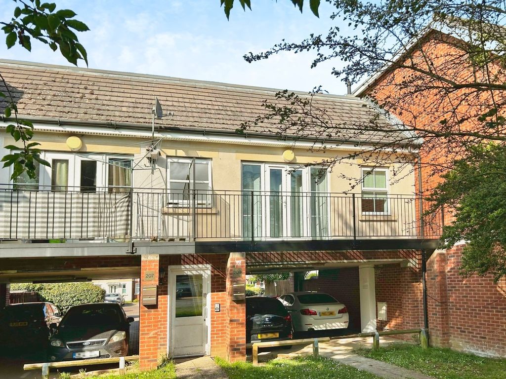 Property photo 1 of 9