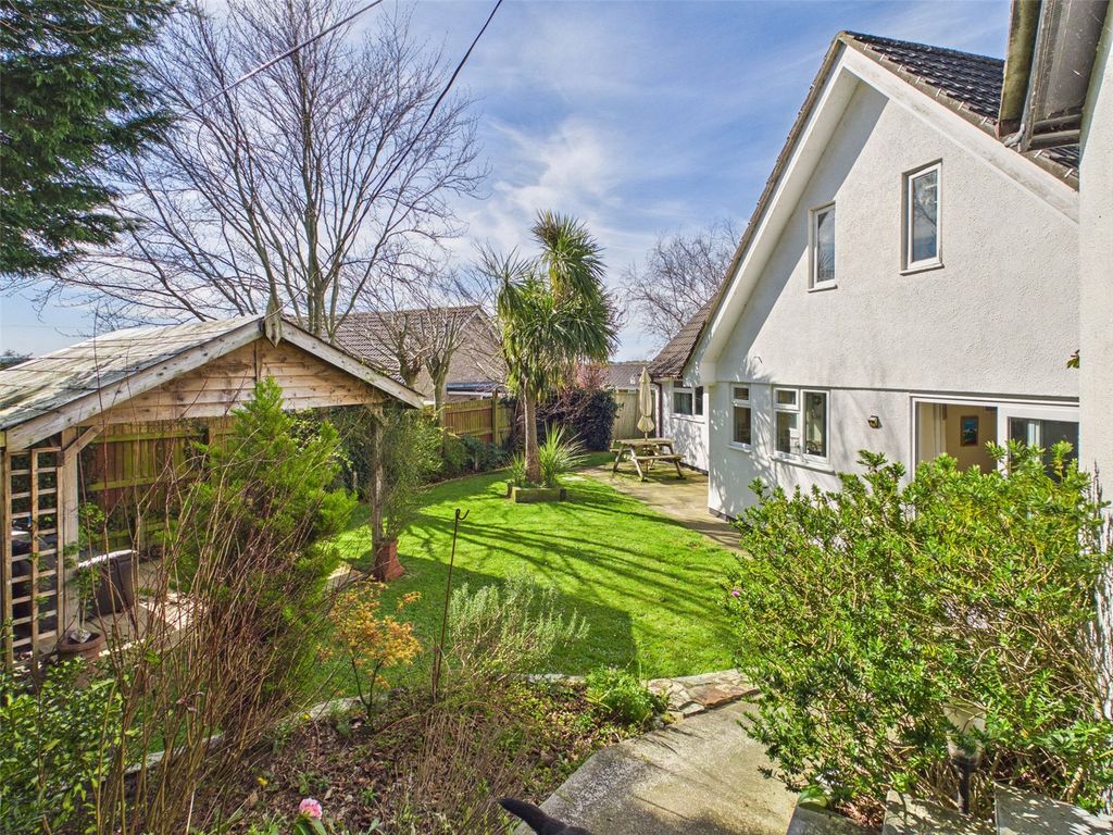 Property photo 2 of 14 Picture No. 05