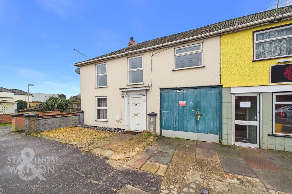 Property photo 1 of 26