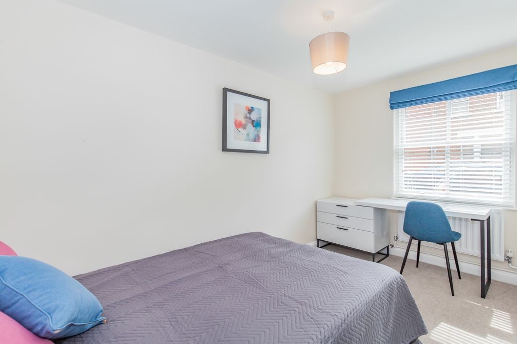 Property photo 3 of 8 90856