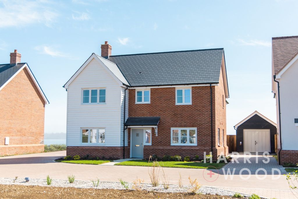 Property photo 1 of 40 4427541