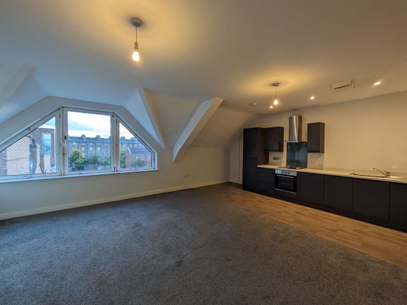 Property photo 2 of 8 Photo 8