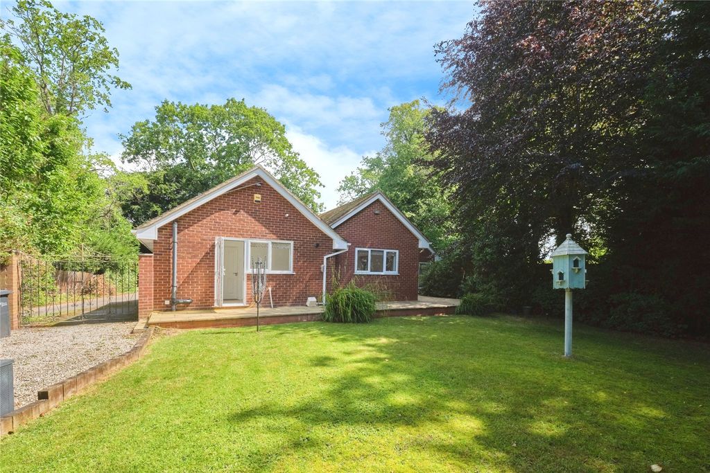Additional image 38 of 4 bed bungalow for saleStowe Hill Gardens, Lichfield, Staffordshire WS13